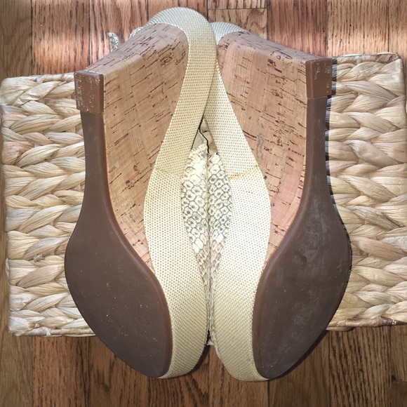 Via Spiga Sz 8.5 Snake + Cork Wedges - A - Picture 5 of 6